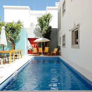 Ptm Downtown Hostel&suites Portimao